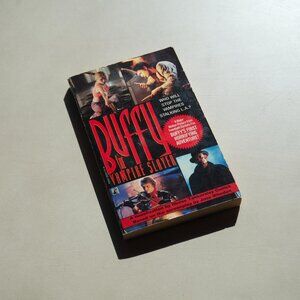 1992 Vintage - Buffy the Vampire Slayer Book